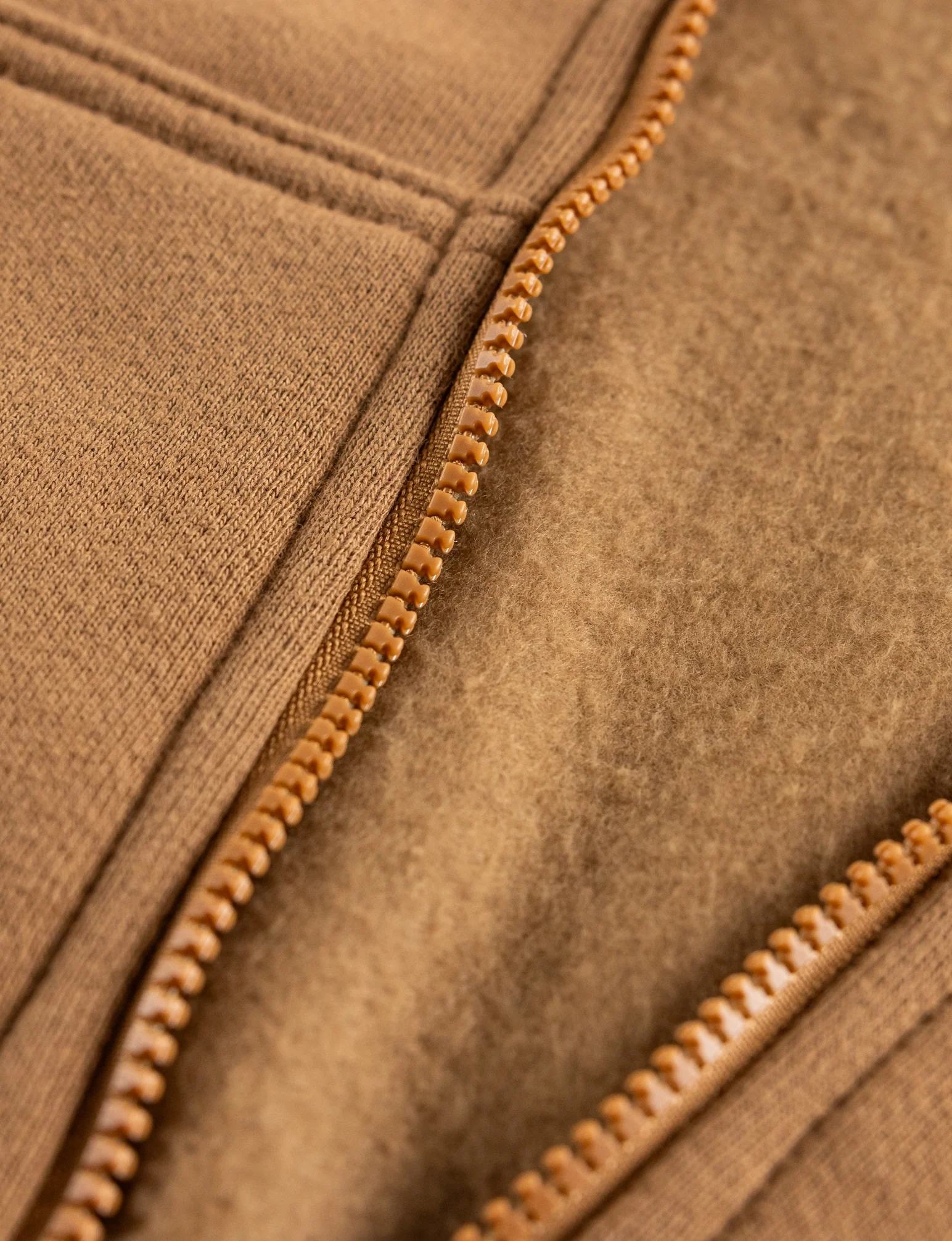 THE 100 KILO FULL-ZIP HOODIE - Image 12